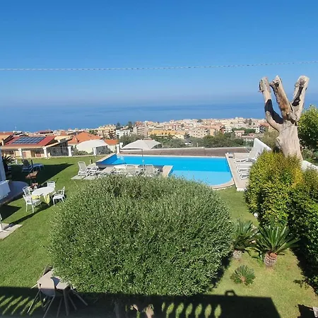 Borgo Panoramico N 4 * Tropea
