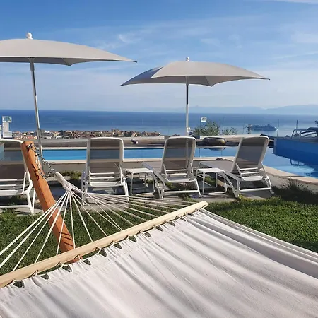 Borgo Panoramico N 4 * Tropea