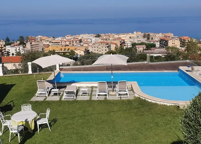 Borgo Panoramico N 4 特罗佩阿